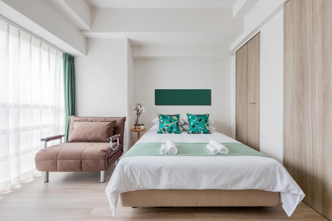 Ostay Shin-Osaka Hotel Apartment 0*, Ōsaka