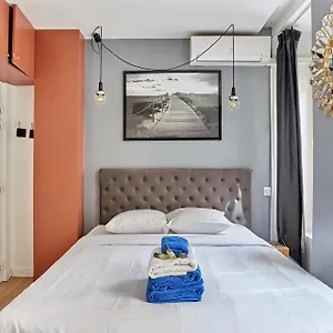 https://residence-caire-montorgueil.fr-paris.fr